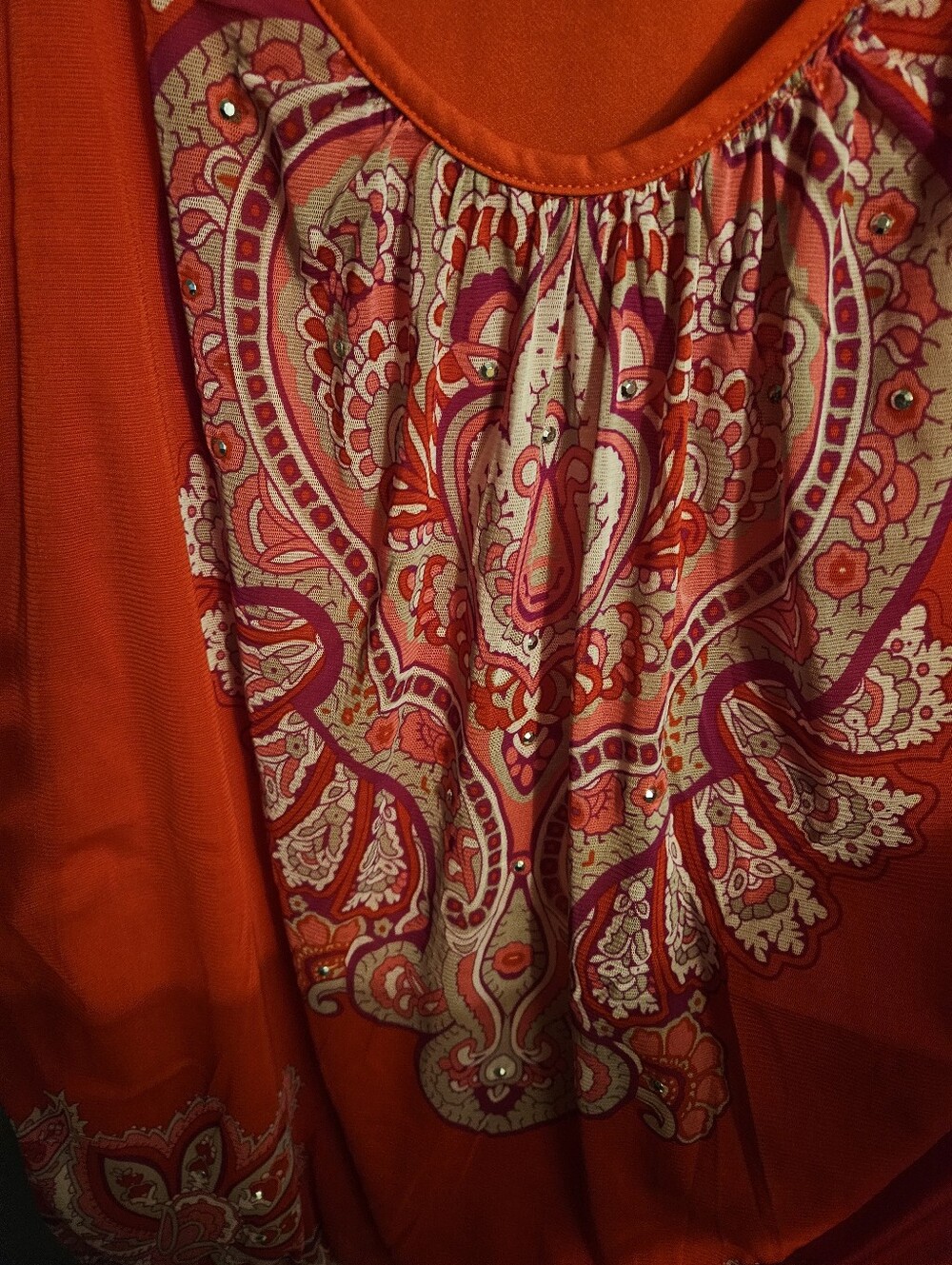 BRAND NEW ** Fylo Women's Red Paisley Cold-Shoulder Blouse - Picture 2 of 2